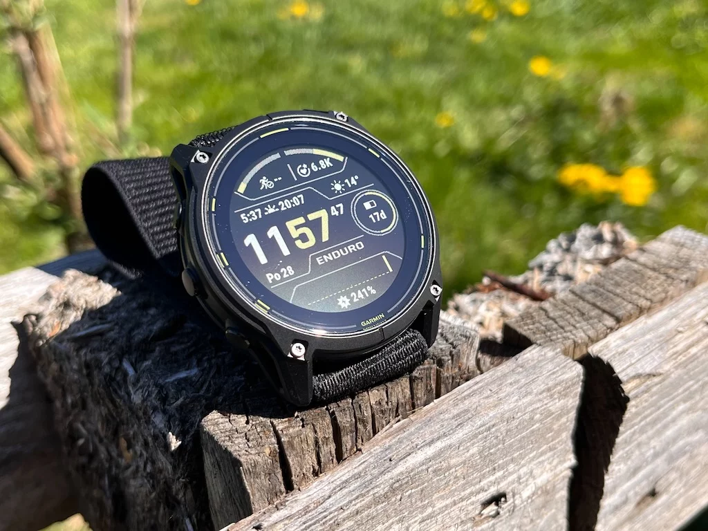 Garmin Enduro 3 обзор: часы с рекордной автономностью